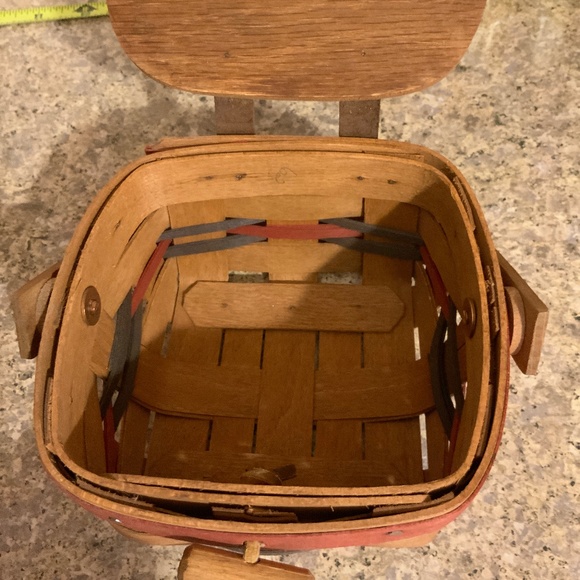 Signed Longaberger All American Incentive Basket - Picture 6 of 7